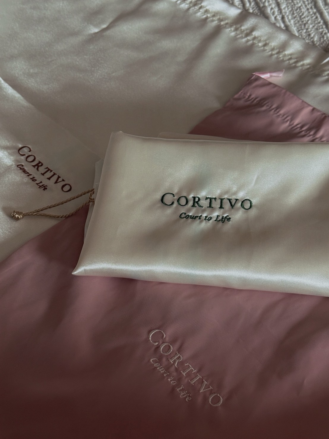 CORTIVO dust bag and wet pouch
